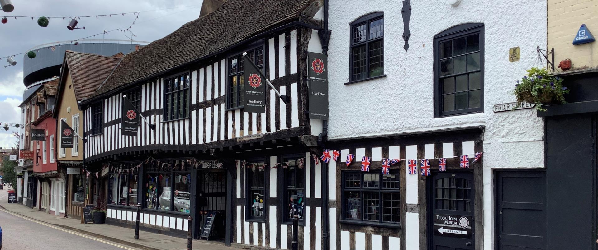tudor-house-museum-with-disabled-access-worcester-euan-s-guide