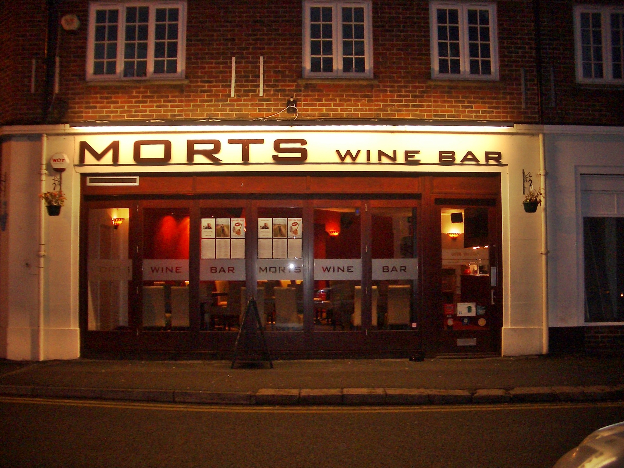 Picture of Morts Wine Bar - Exterior - Night