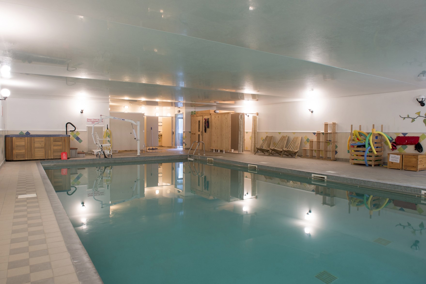 Greenbanks Hotel and Self-catering Barn - Greenbanks Swimming Pool