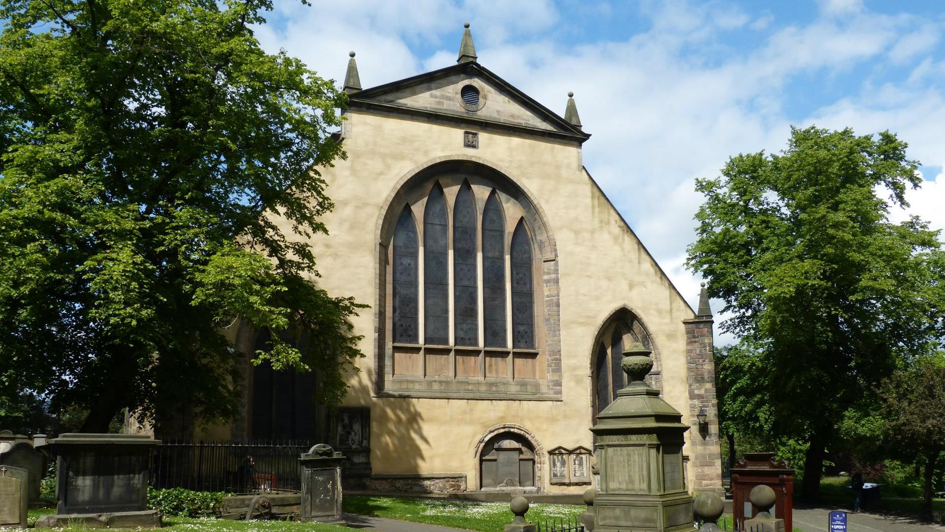 Picture of greyfriars Kirk - Edinburgh - Summer