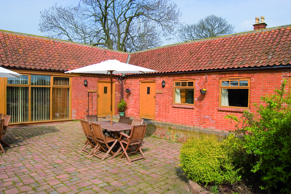 Picture of Helsey House Cottages - Skegness