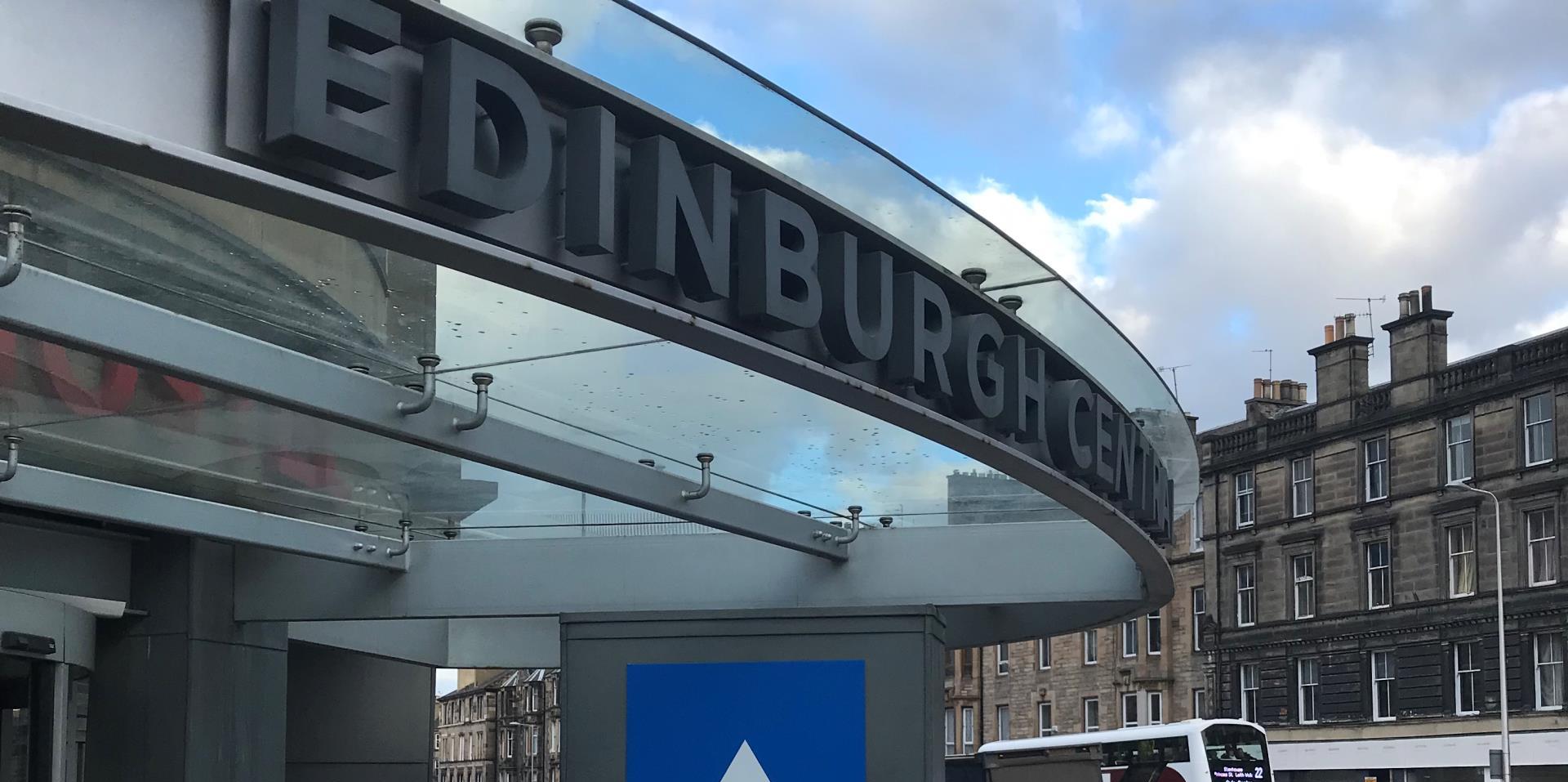 Edinburgh Central Youth Hostel entrance