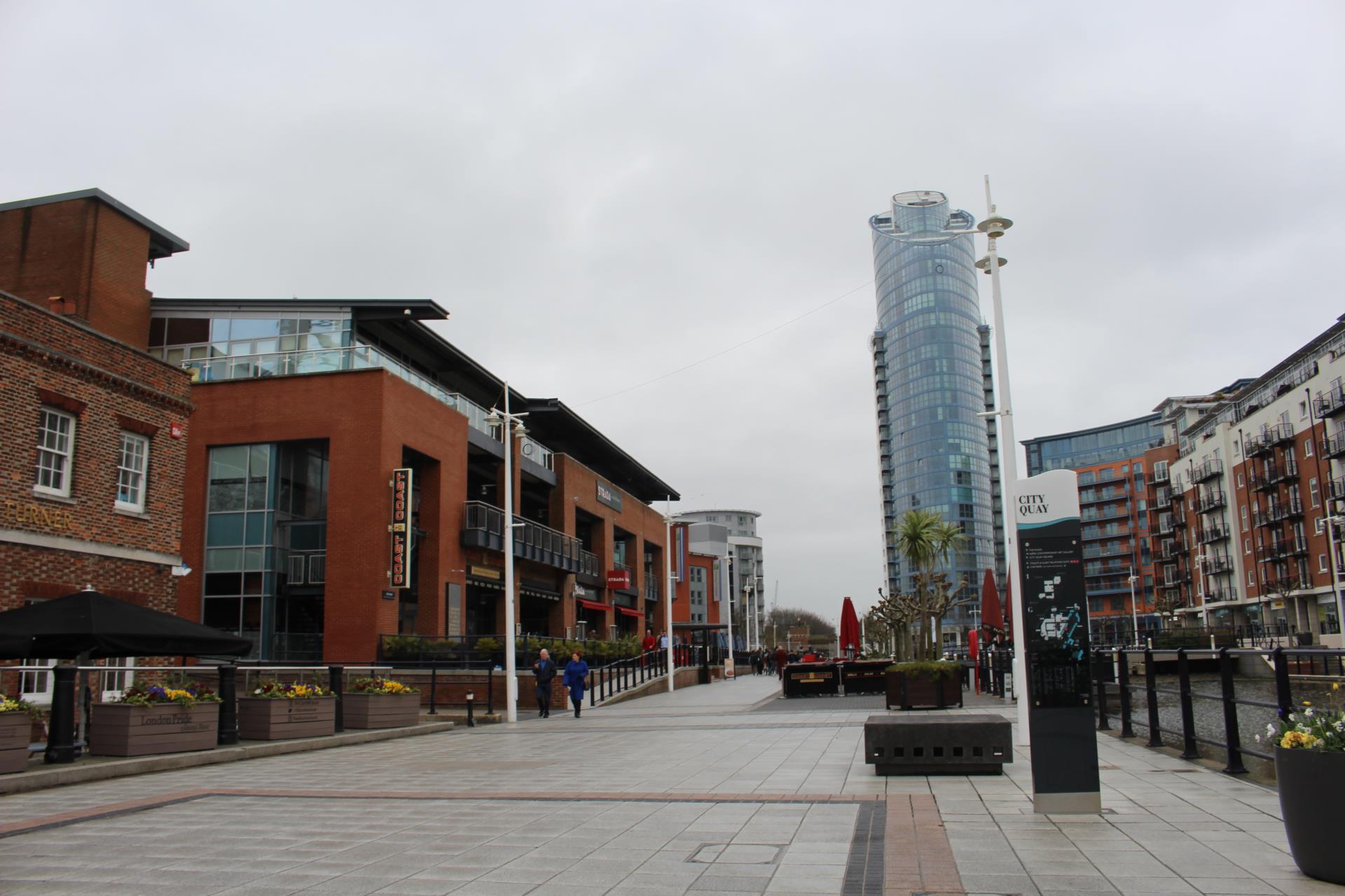 Boulevard at Gunwharf Quays