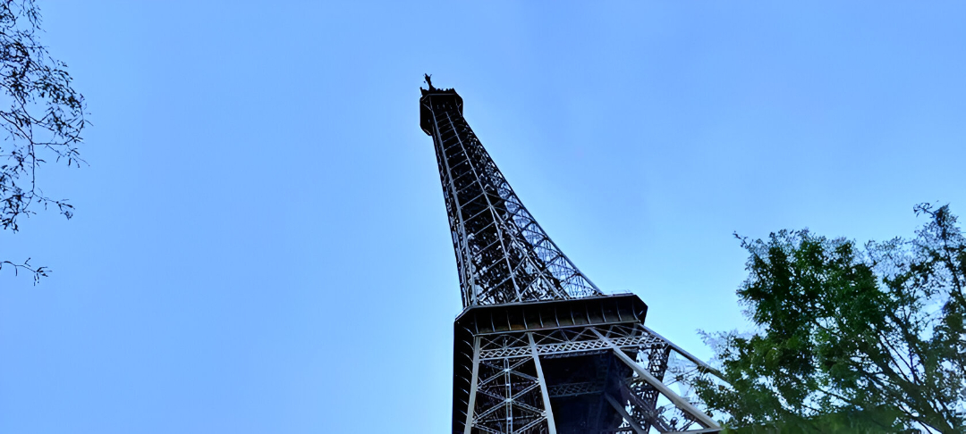Image of the Eiffel Tower